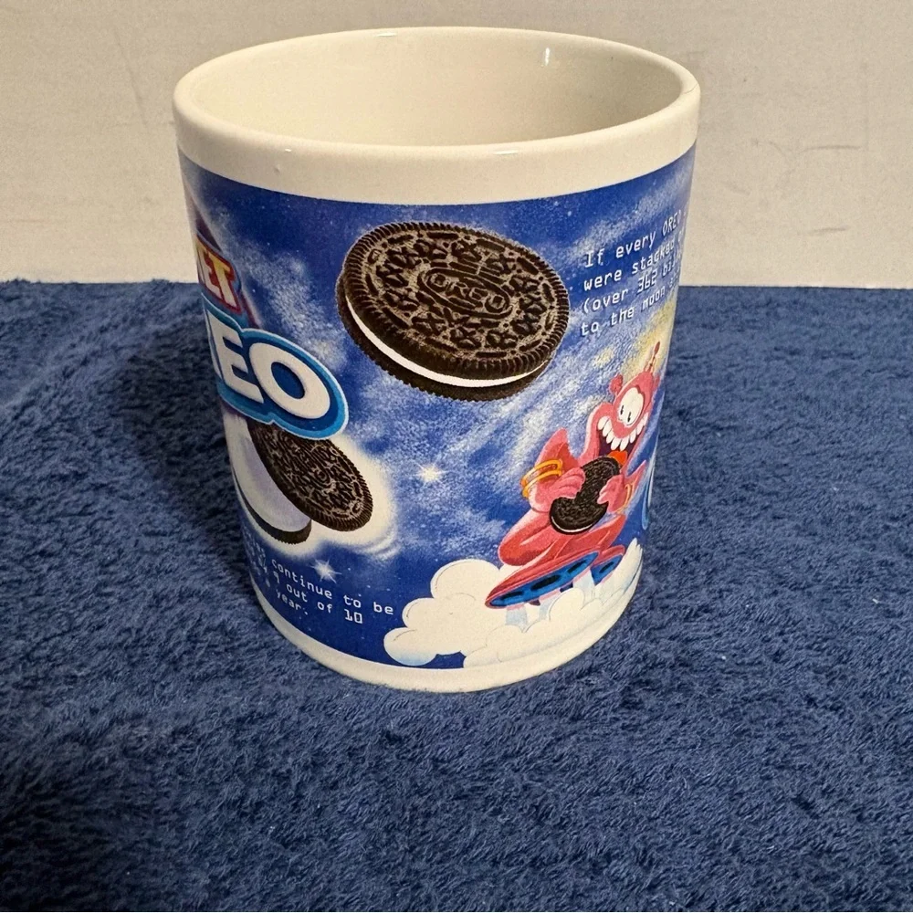 Vtg Planet Oreo Coffee Mug Cup Fun Cookie Facts Blue Space Theme Astronaut Alien